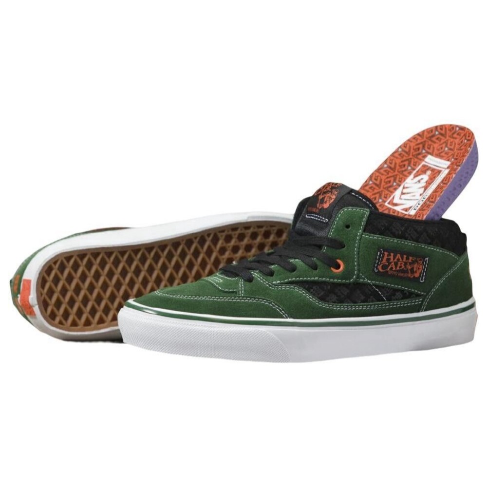 Size 8.5 Men - VANS Sci-Fi Fantasy x Skate Half Cab '92 VCU 90s Digital Tech T7